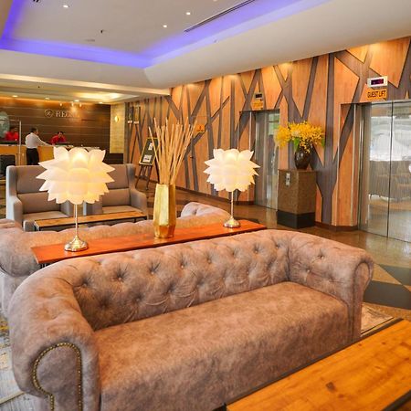 Regalpark Hotel Kuala Lumpur Zewnętrze zdjęcie
