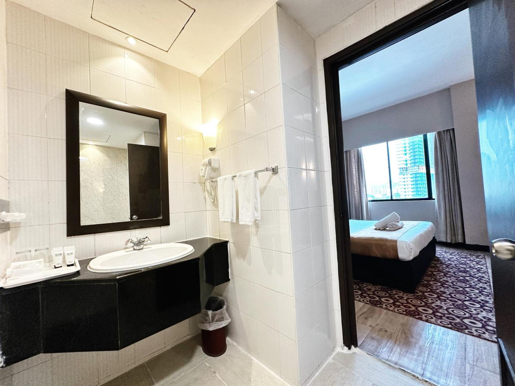 Regalpark Hotel Kuala Lumpur Zewnętrze zdjęcie