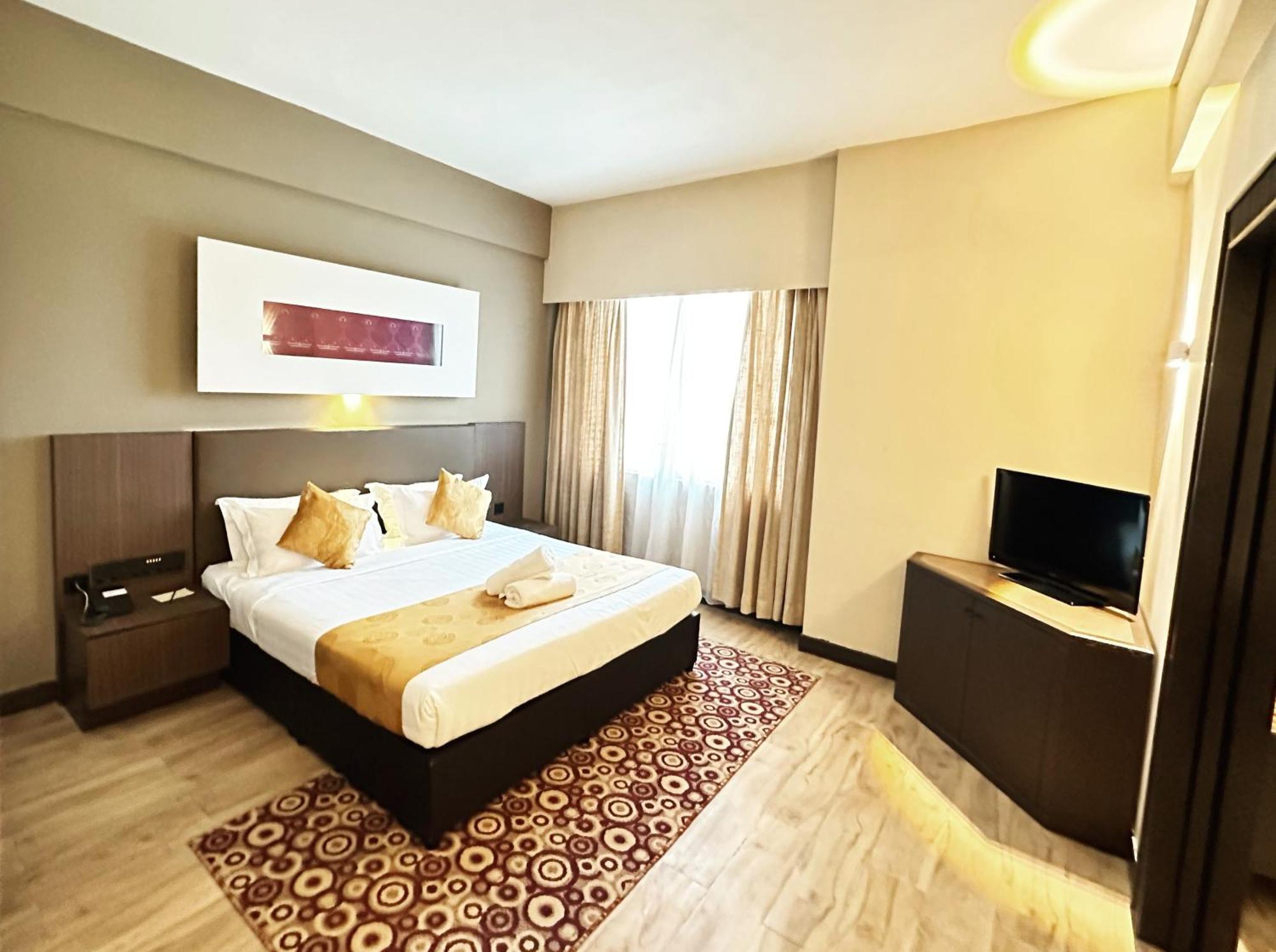 Regalpark Hotel Kuala Lumpur Zewnętrze zdjęcie