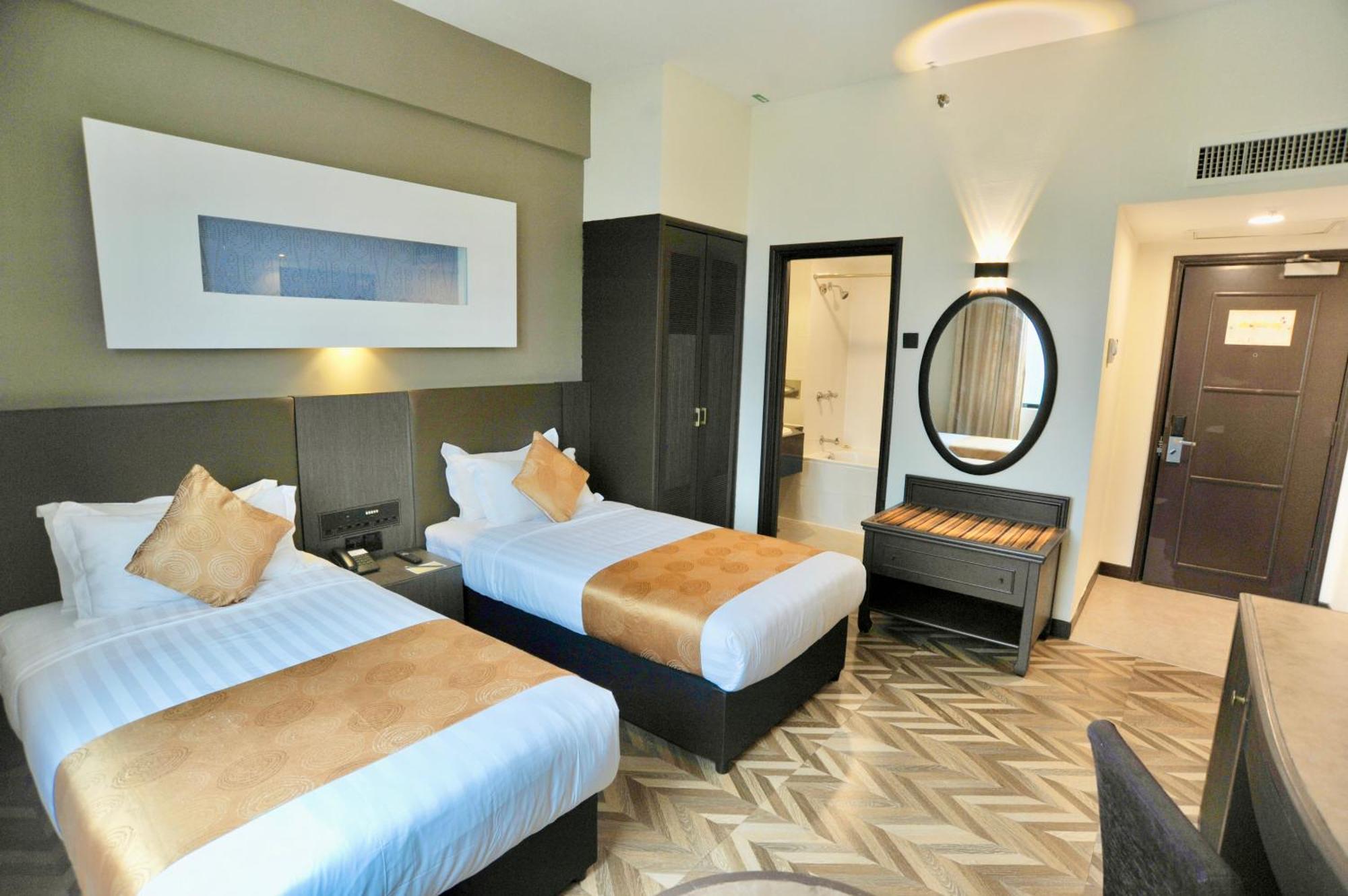 Regalpark Hotel Kuala Lumpur Zewnętrze zdjęcie